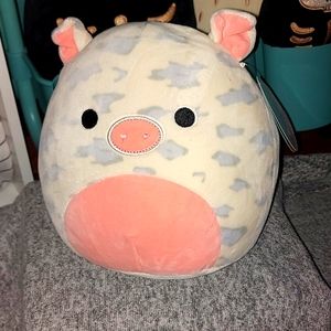 Rosie the Pig Squishmallow